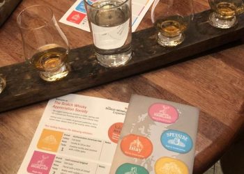 Conheça a The Whisky Experience, em Edimburgo