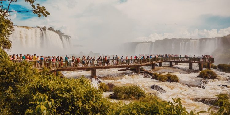 8 Destinos para viajar de carro no Paraná 🇧🇷