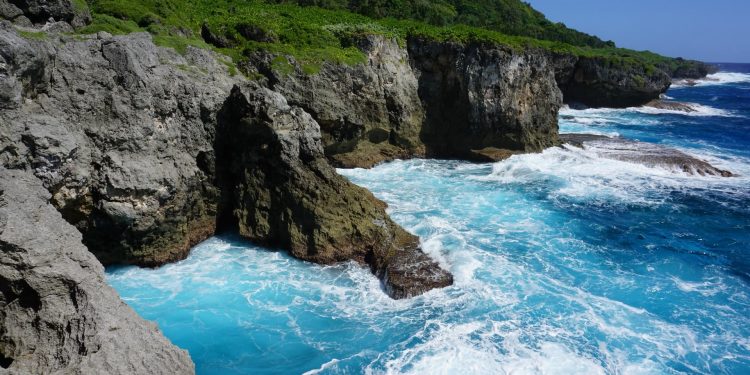 Territórios Ultramarinos, Ilhas Guam nos Estados Unidos