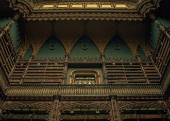 Real gabinete português de literatura