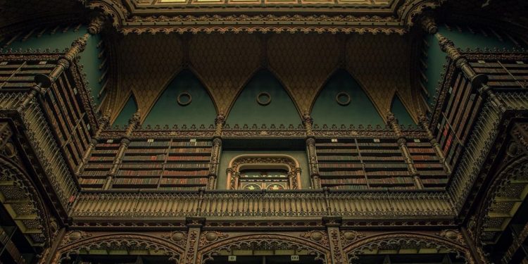 Real gabinete português de literatura