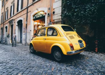 Alugar carro em Roma