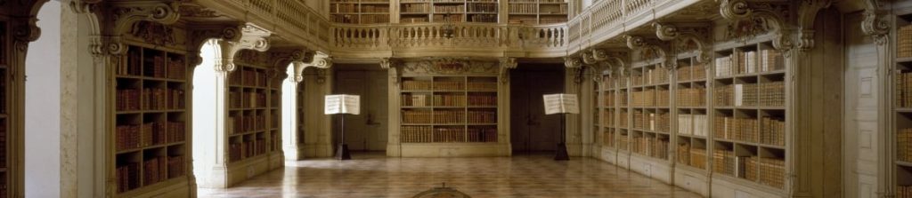 Biblioteca do Palácio Nacional de Mafra em Portugal