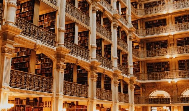 As 13 Bibliotecas Mais Lindas do Mundo 📖